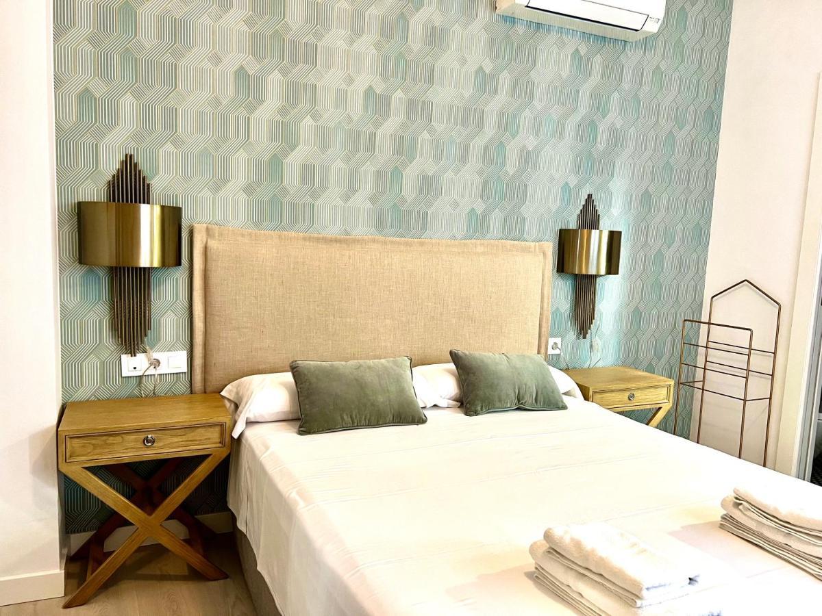 Apartamento Estudio Real Suites Granada Ngoại thất bức ảnh
